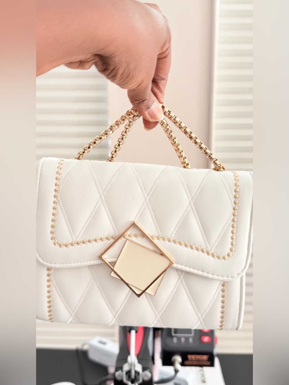 SHEIN White Quilted Top-Handle Satchel with Gold Chain
